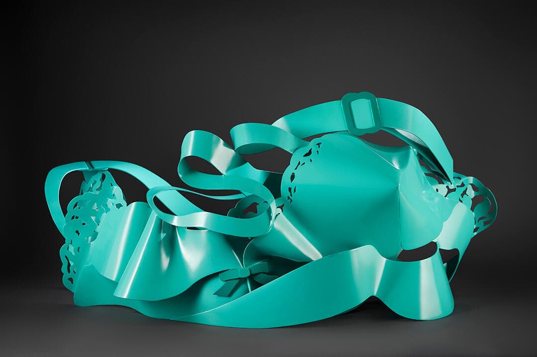 Dropped Bra (Big Maquette)