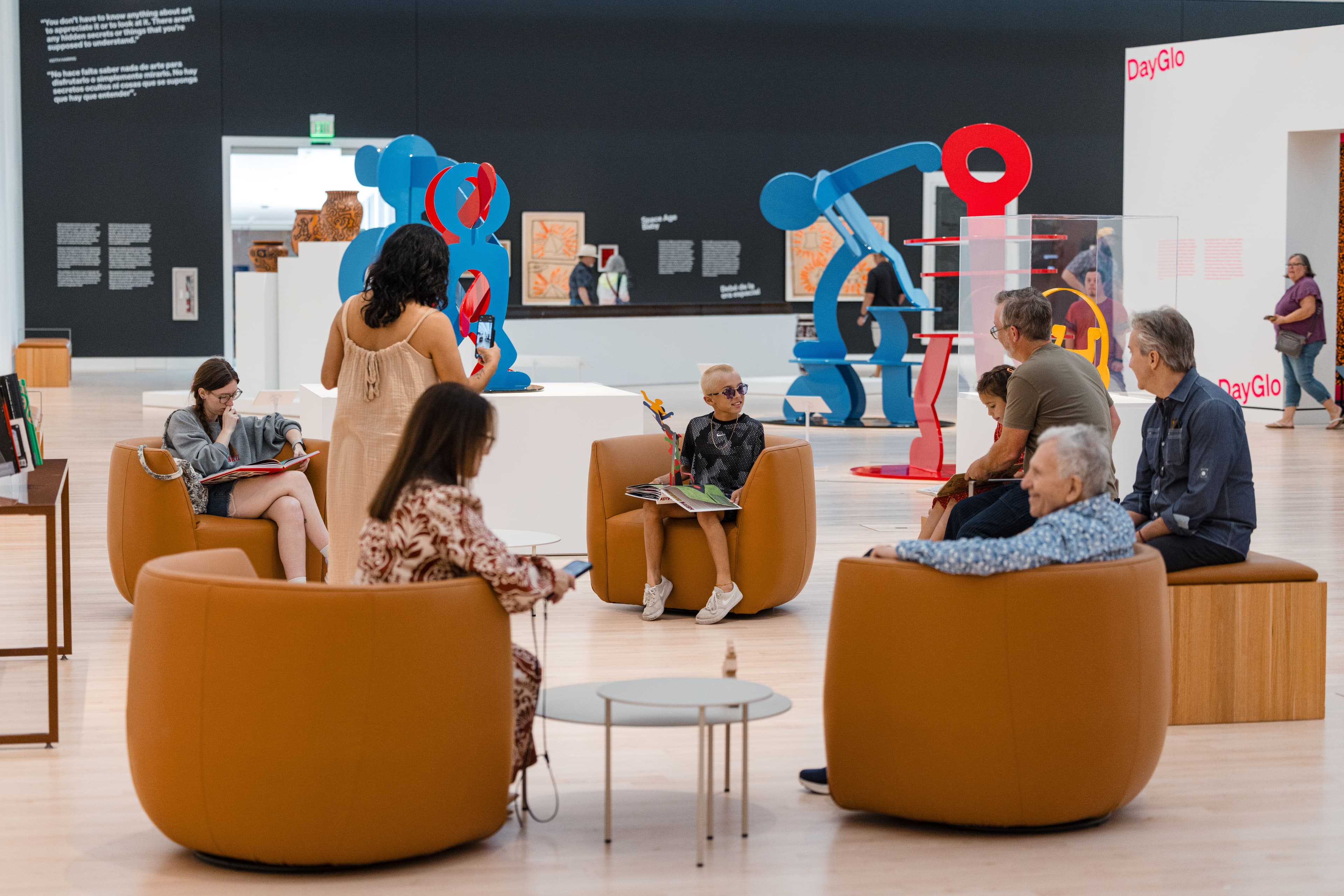 New gift from Willard & Pat Walker Charitable Foundation expands free access to Crystal Bridges' temporary exhibitions